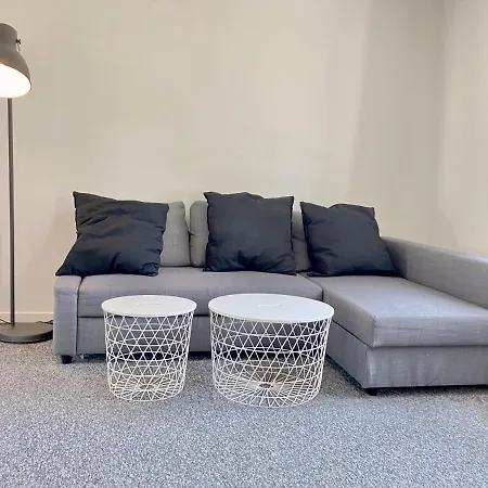 2 Bedroom Located At جايف